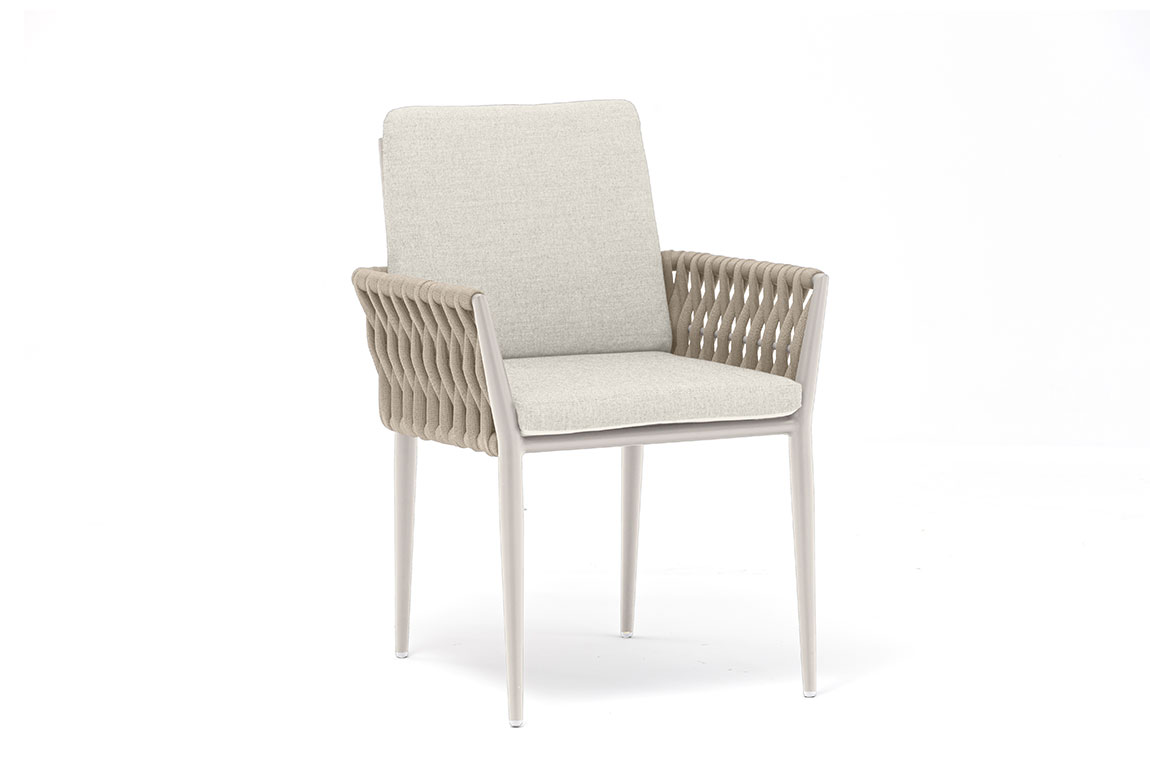 HUG dining chair